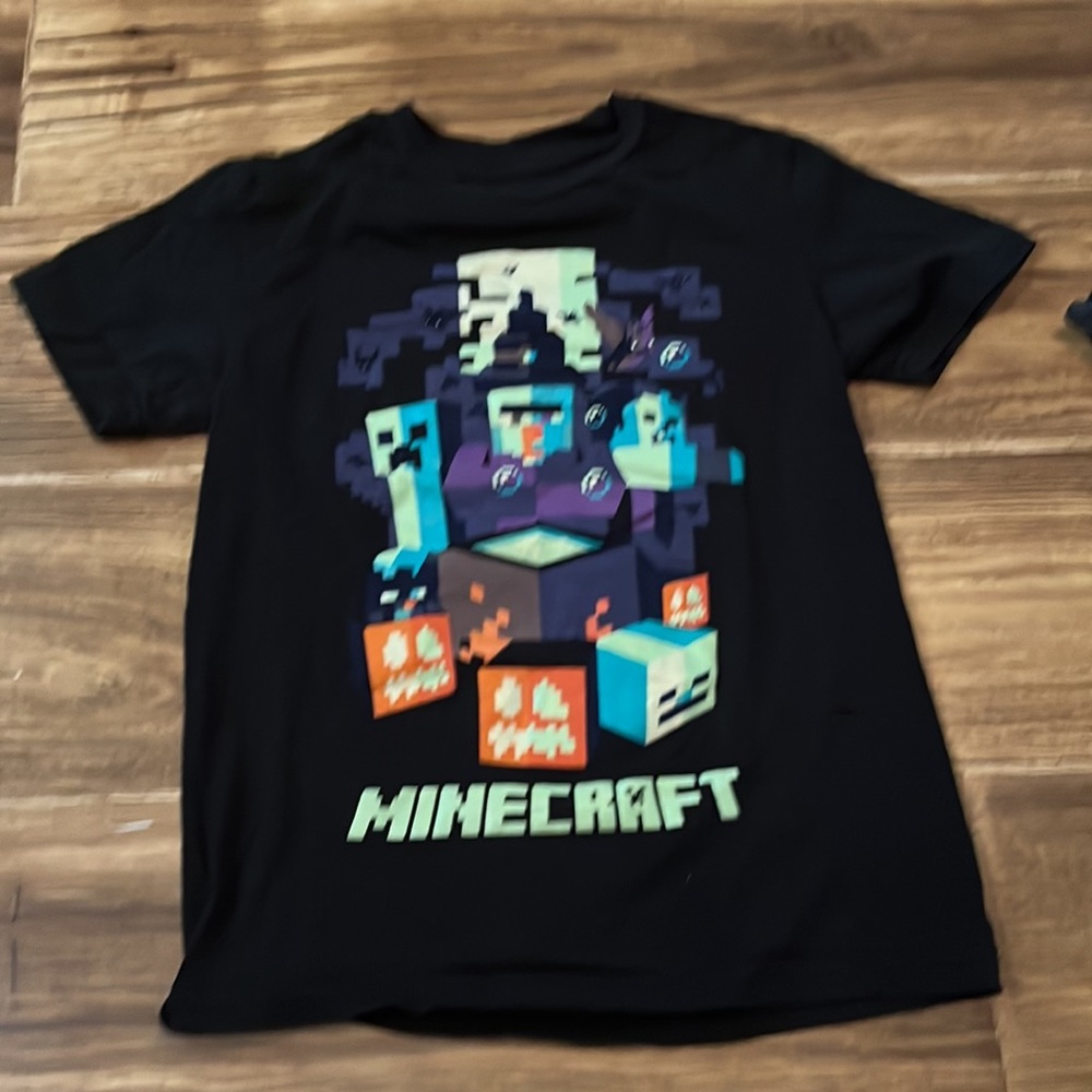 Minecraft 1 Halloween shirt 1 regular